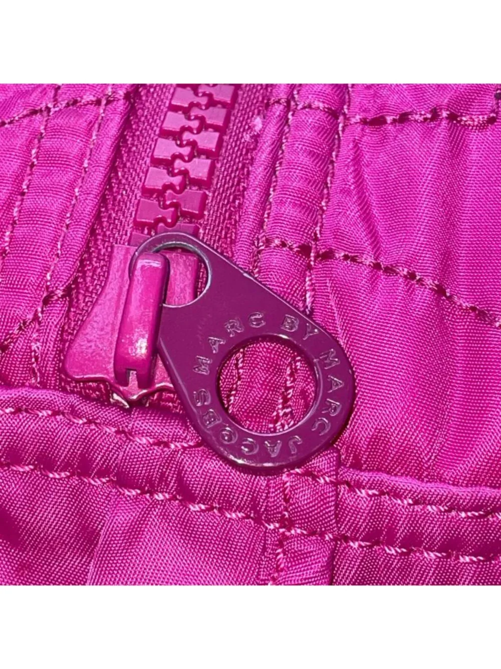 Marc By Marc Jacobs Women’s Pink Nylon Quilted Logo Lining Cosmetic Bag